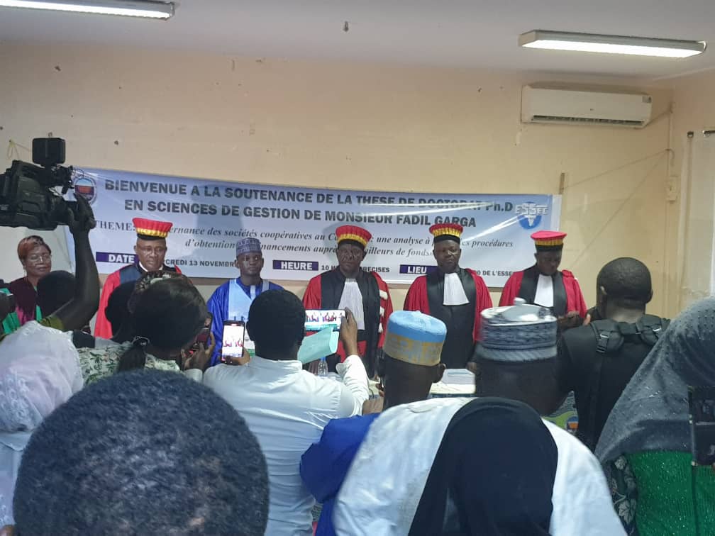 Conférence et panel